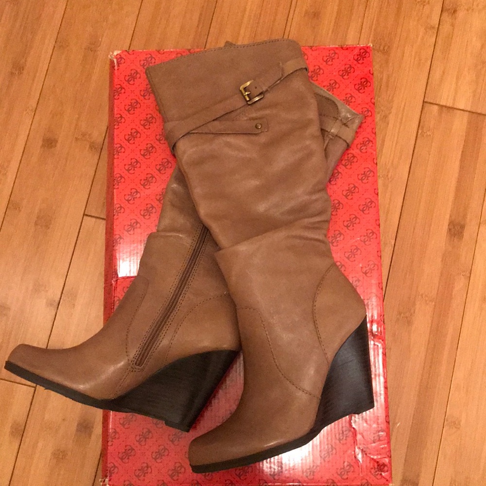 GUESS boots